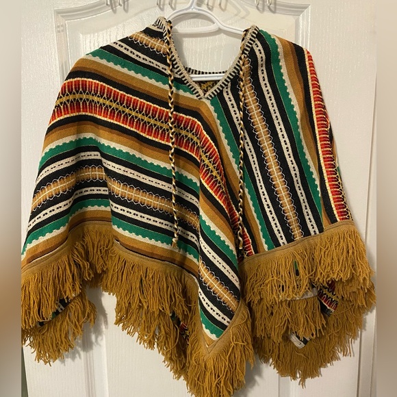 Vintage 70s Wool Poncho - Picture 1 of 2